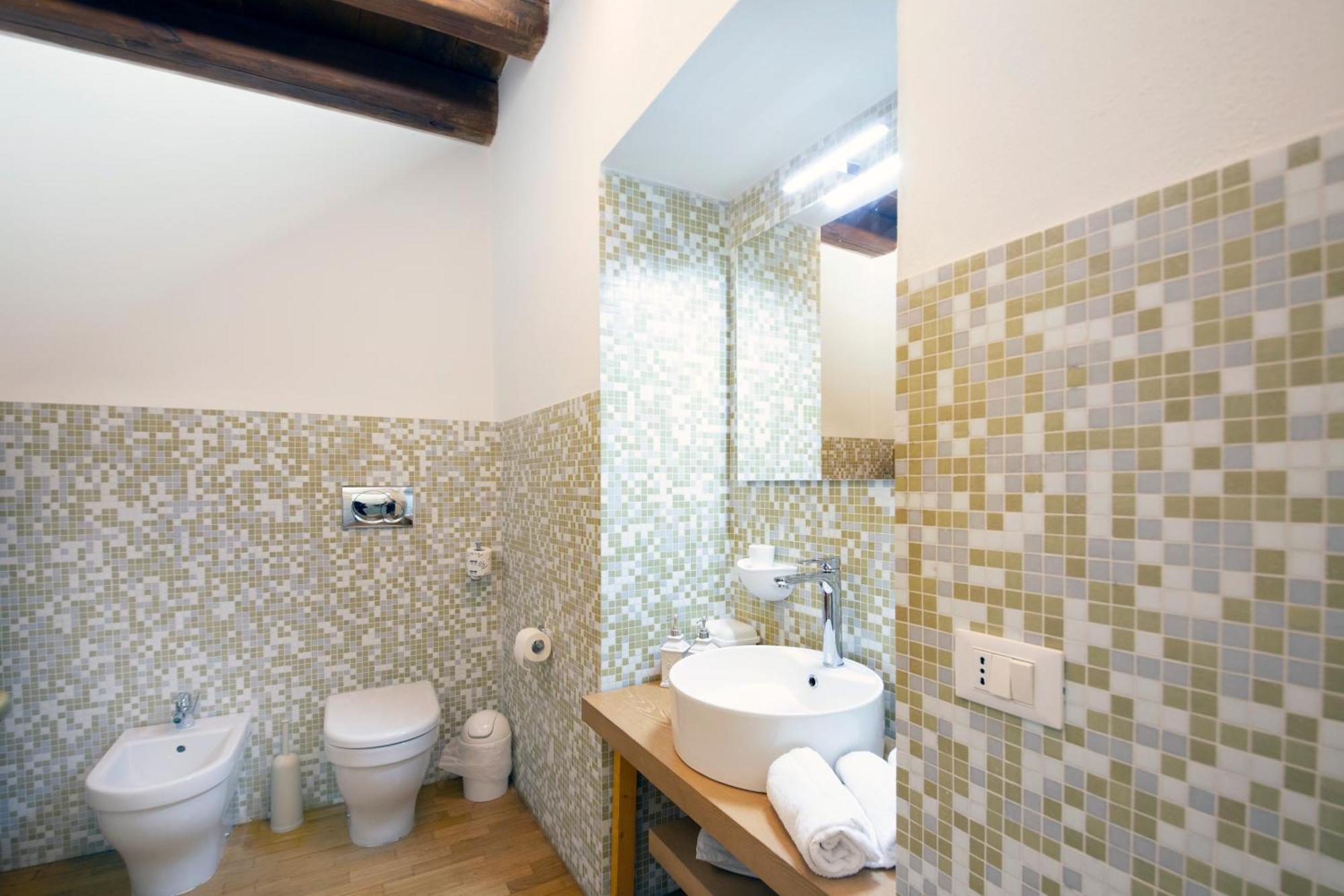 Suite Martini Al Castello Кальяри Экстерьер фото
