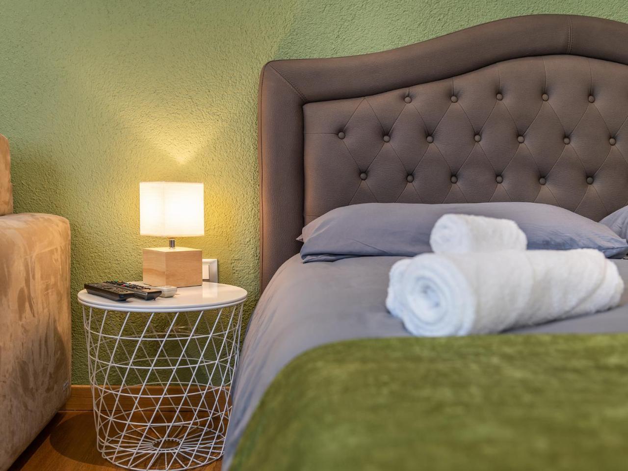 Suite Martini Al Castello Кальяри Экстерьер фото