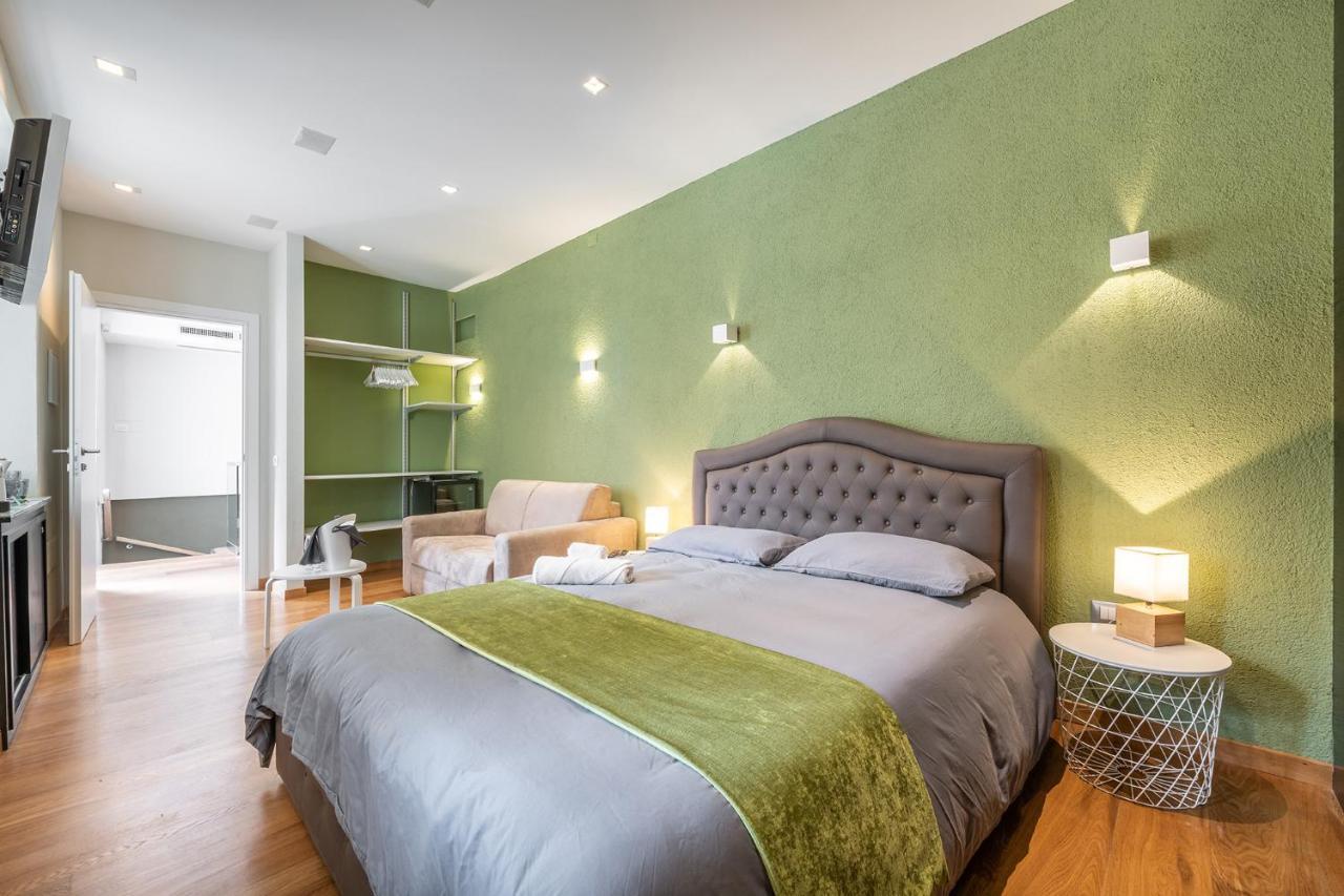 Suite Martini Al Castello Кальяри Экстерьер фото